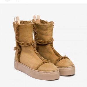AGL Mouto Rosie Boots light brown 36